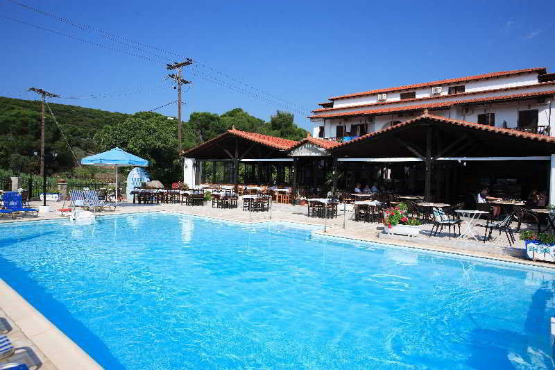 Golden Beach Koukounaries Exterior photo