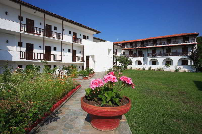 Golden Beach Koukounaries Exterior photo