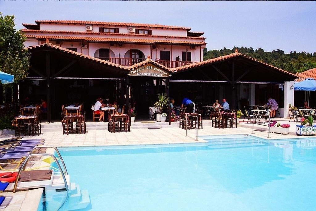 Golden Beach Koukounaries Exterior photo